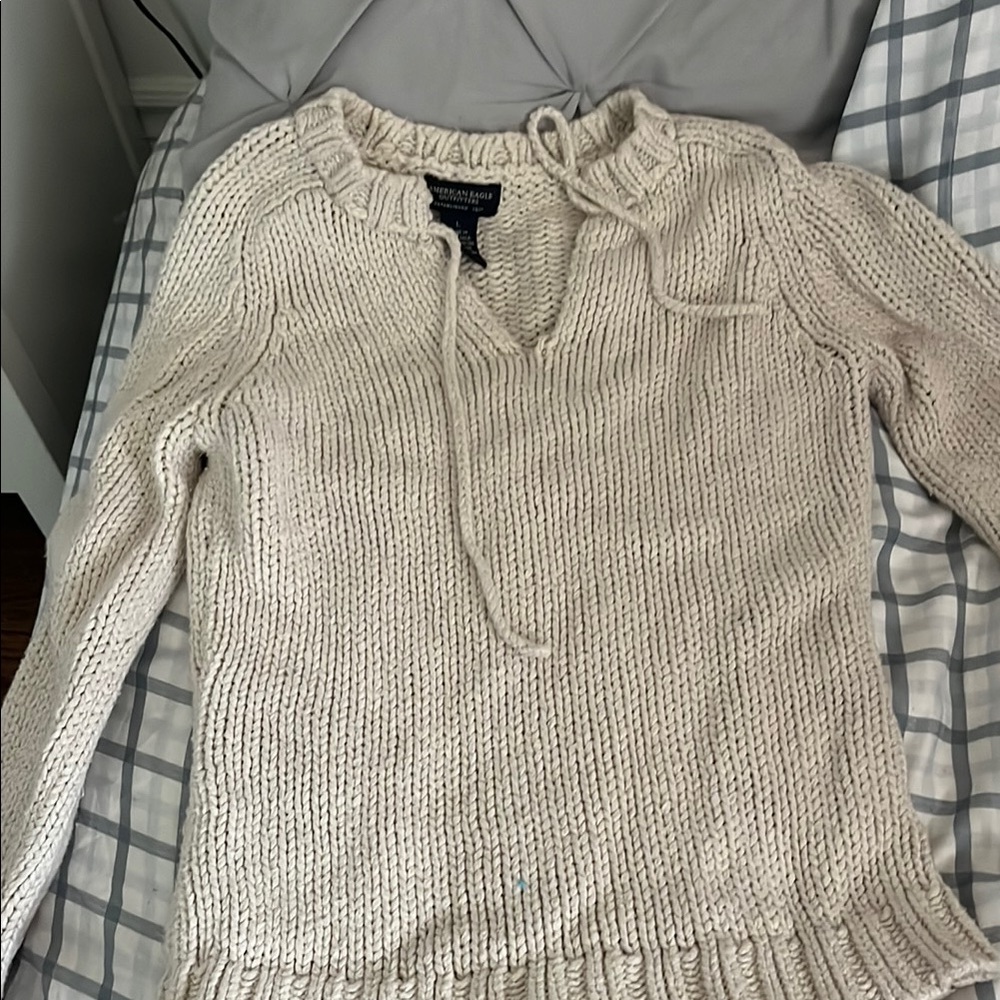 American Eagle Outfitters Cream V-Neck Sweater